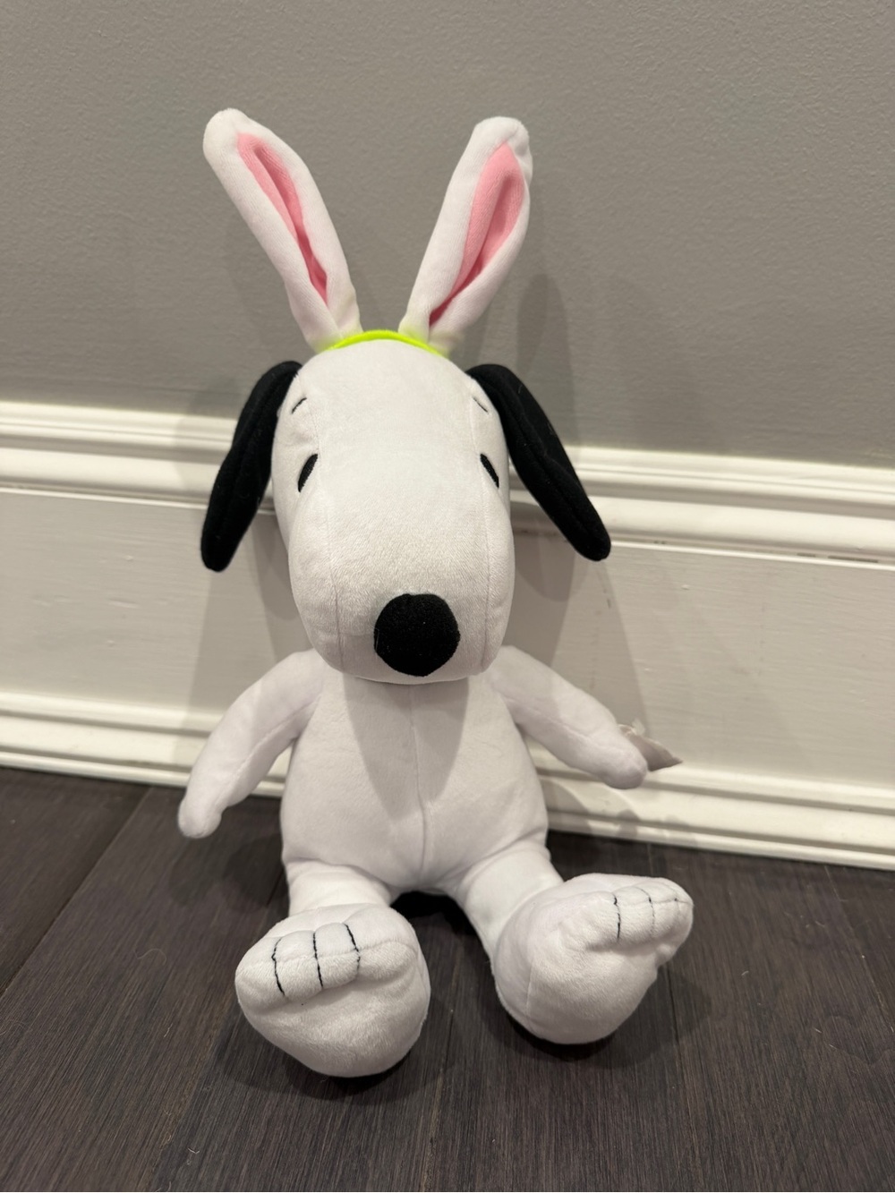 NWOT Peanuts Snoopy Easter Stuffed Animal - Soft Kids Toy Plush Boy Girl